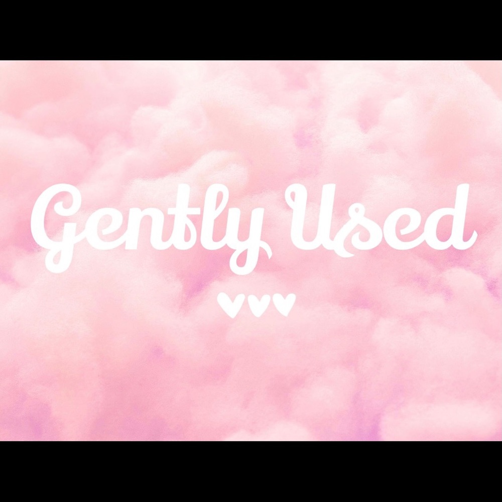 Below items are gently used